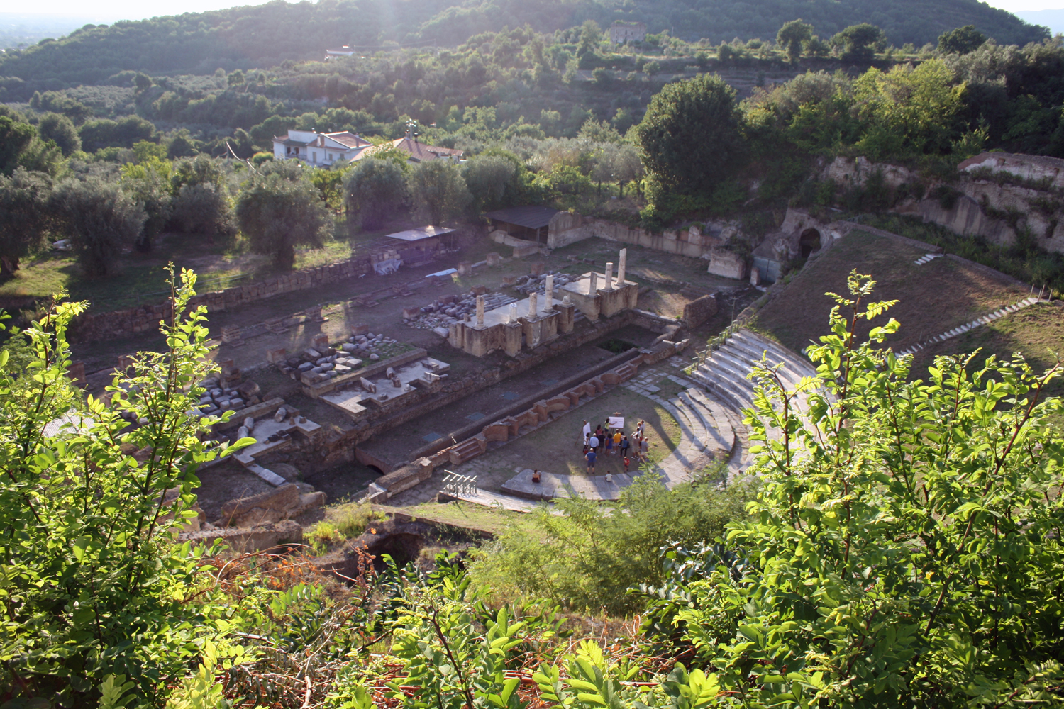 teatro-romano-sessa-aurunca